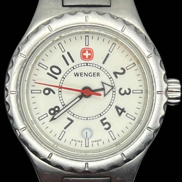 Vintage 90'Wenger  Ladies Swiss Military  Sports 100M White Silver Watch Working - Picture 8 of 10